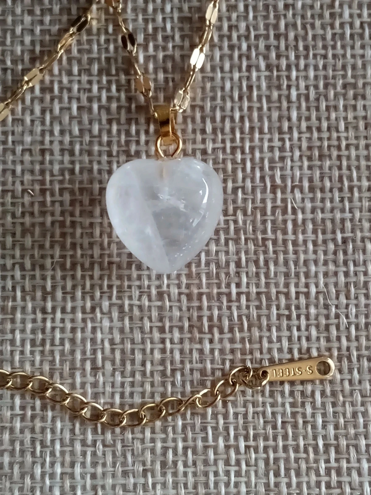 Collier en pierre de Cristal de roche naturellle – photo 3